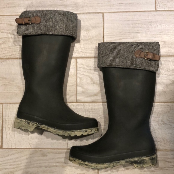 insulated nike boots